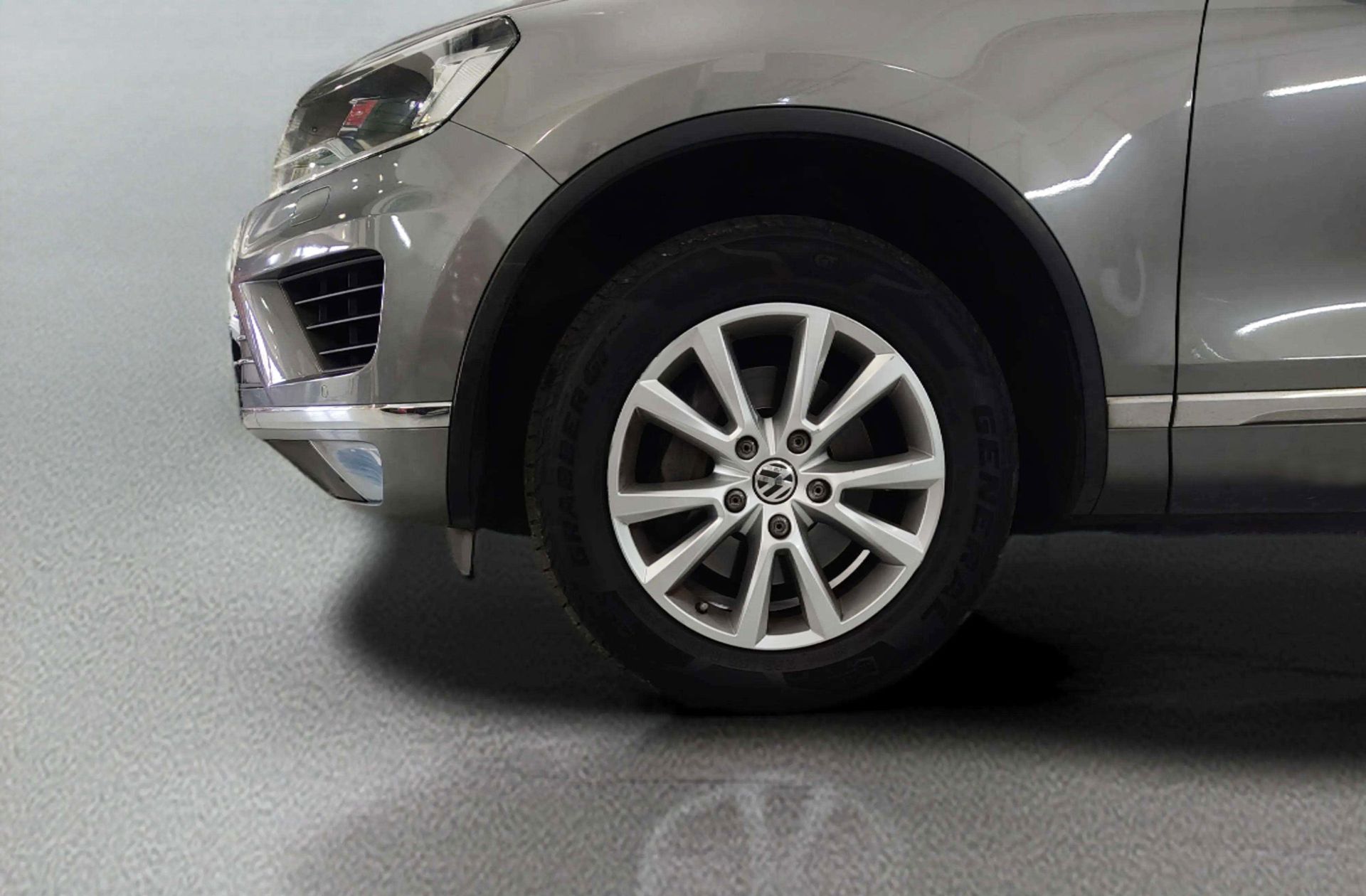 Volkswagen Touareg 3.0 TDI V6 BMT Tiptronic - foto 34