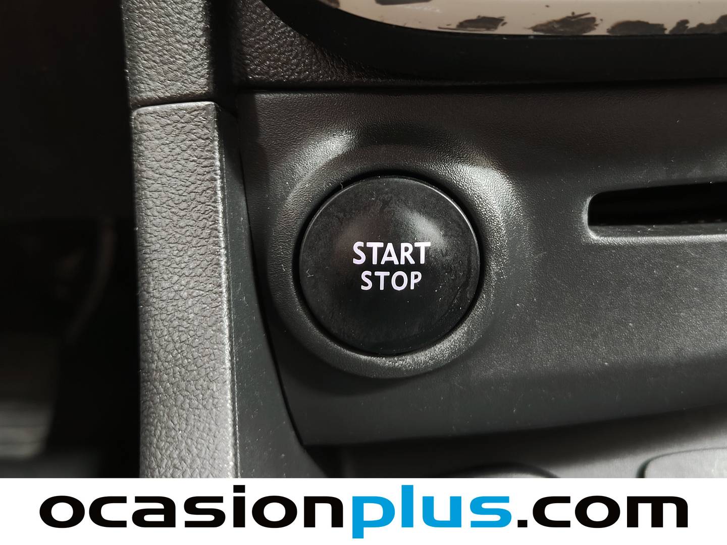 Accesorios del Renault Clio Renault Clio Limited 1.2 (75 CV)