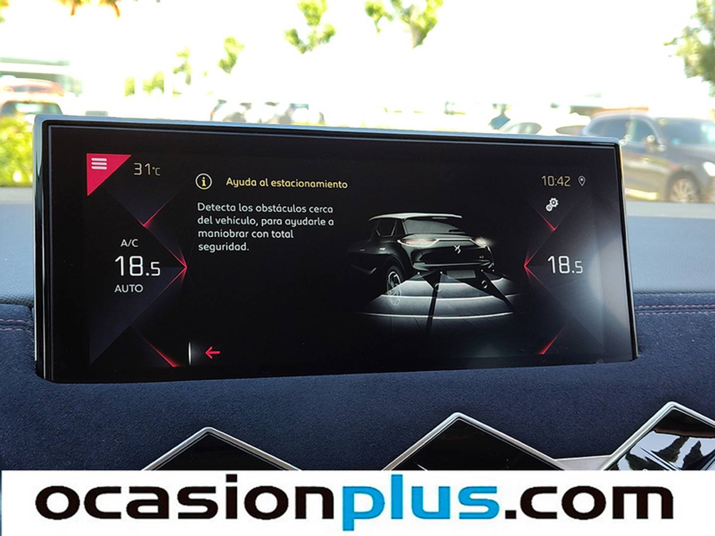 Foto DS DS 3 Crossback DS DS3 Crossback BlueHDi 130 Ines de la Fressange Auto (131 CV)