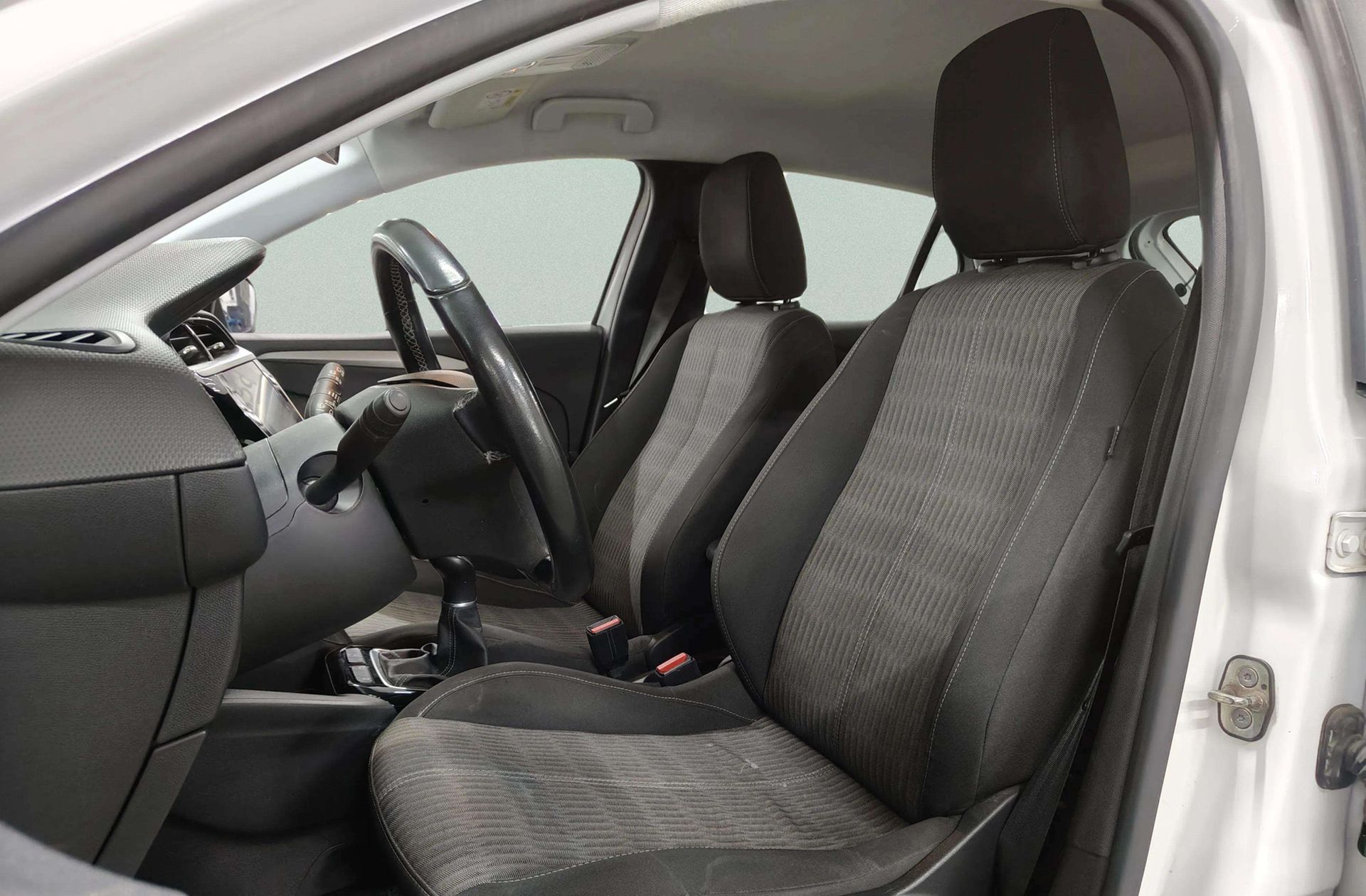 Opel Corsa 1.2 XEL Edition - foto 10