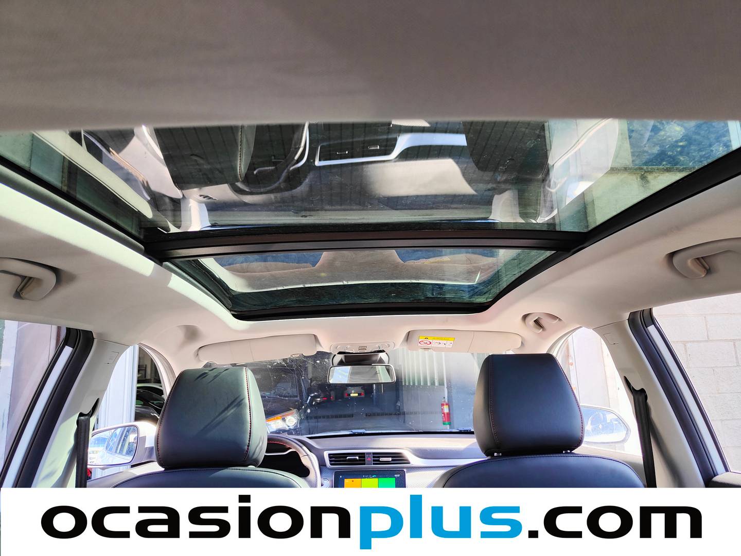 Extras y acabados del MG ZS MG ZS 1.0T Luxury (111 CV)