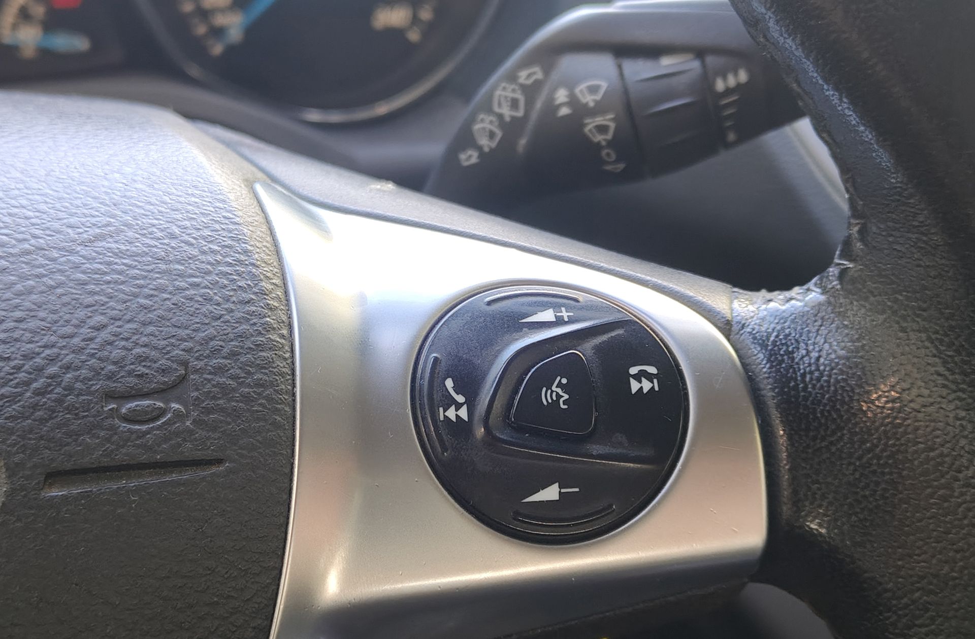 Ford Grand C-Max 1.0 EcoBoost 125 Start-Stop Trend - foto 29