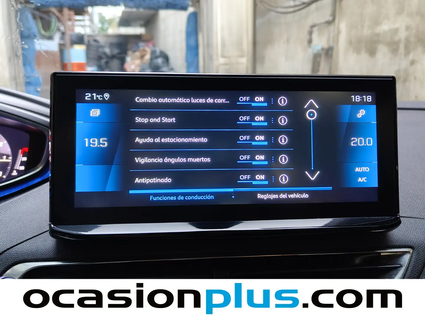 Foto Peugeot 3008 Peugeot 3008 PureTech 130 S&S Allure Pack EAT8 (130 CV)