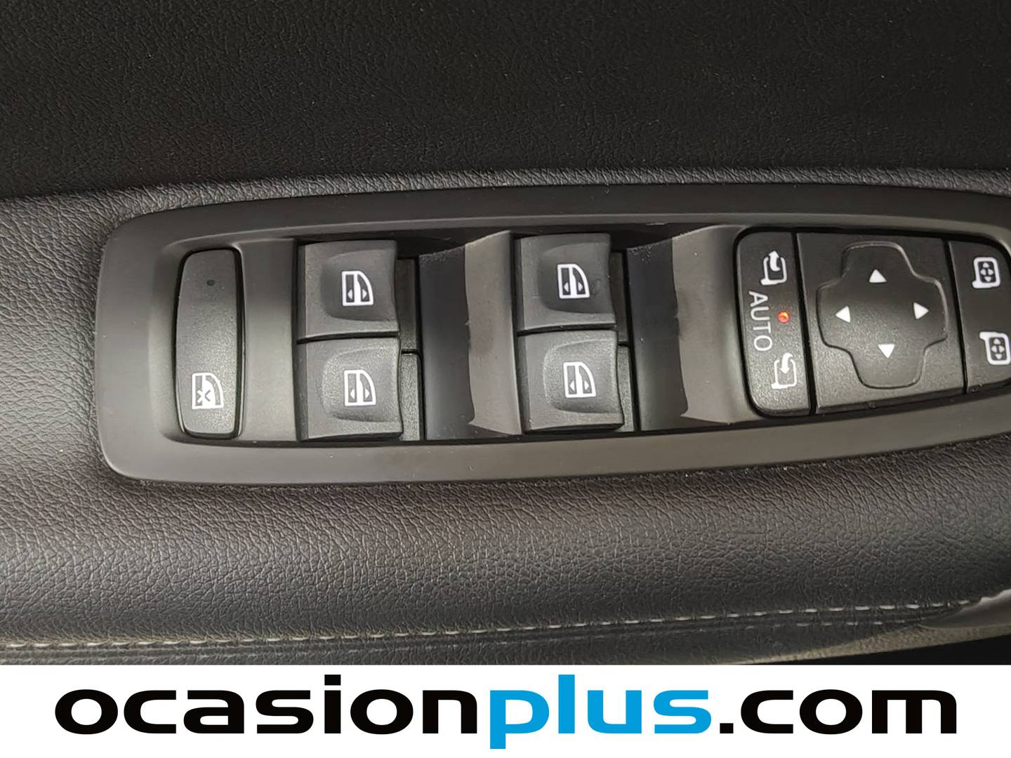 Foto Renault Mégane Renault Megane Zen Energy TCe (130 CV) EDC