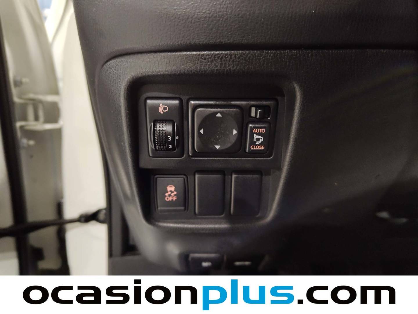 Foto Nissan JUKE Nissan Juke 1.6 Acenta Connect 4X2 (117 CV)