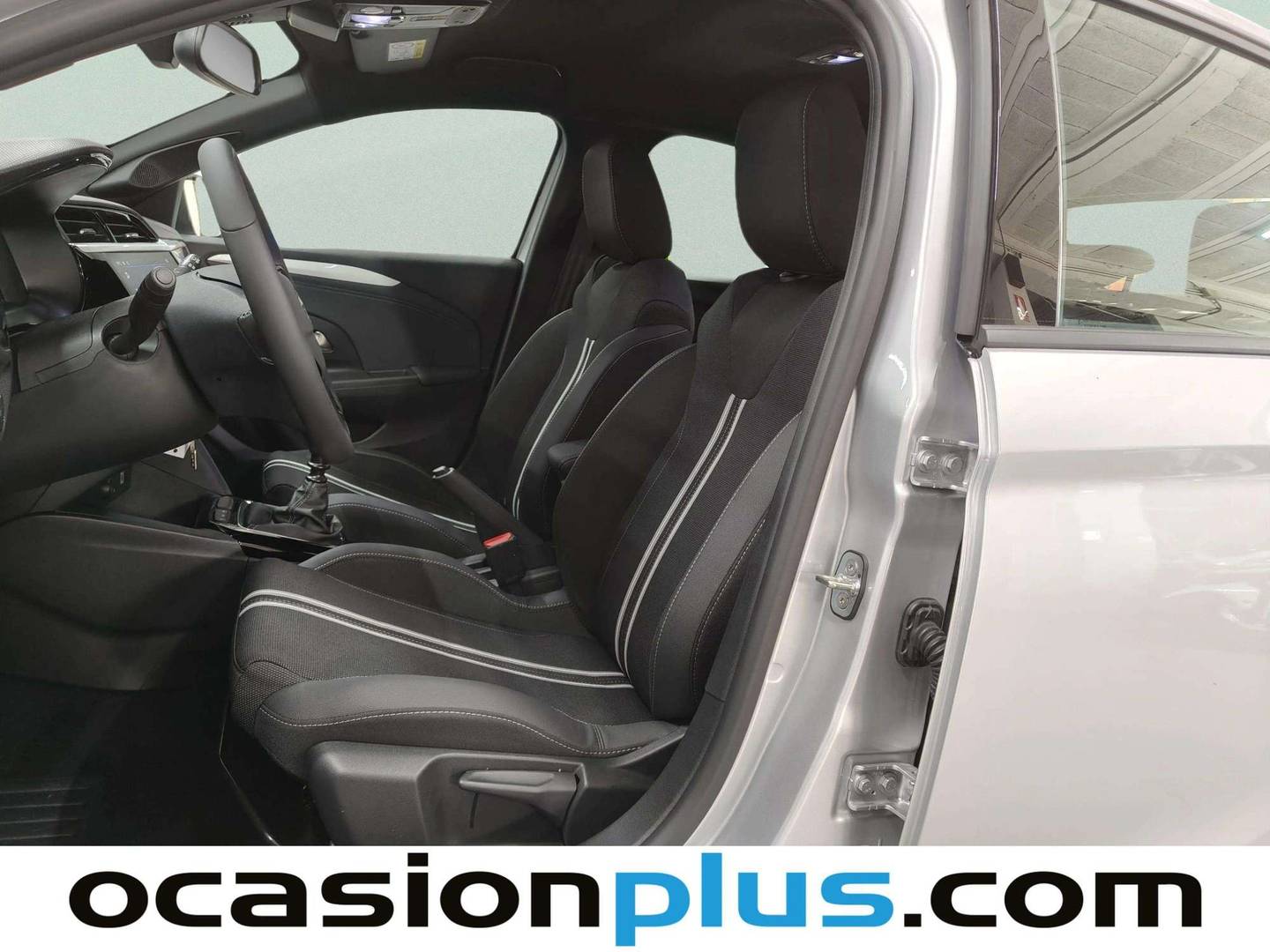 Foto asientos delanteros Opel Corsa Opel Corsa 1.2 T XHL GS (100 CV)