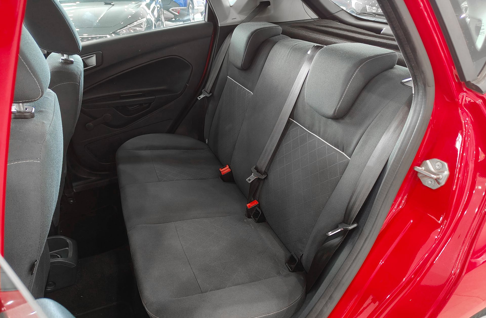 Ford Fiesta 1.4 TDCi Trend - foto 9