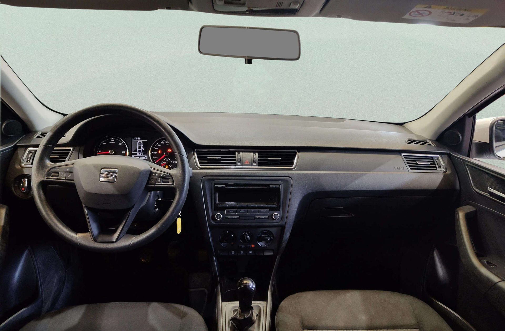 SEAT Toledo 1.6 TDI Reference Plus - foto 6