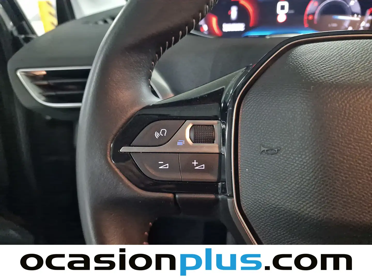 Foto Peugeot 3008 Peugeot 3008 BlueHDi 130 S&S Active Pack (130 CV)