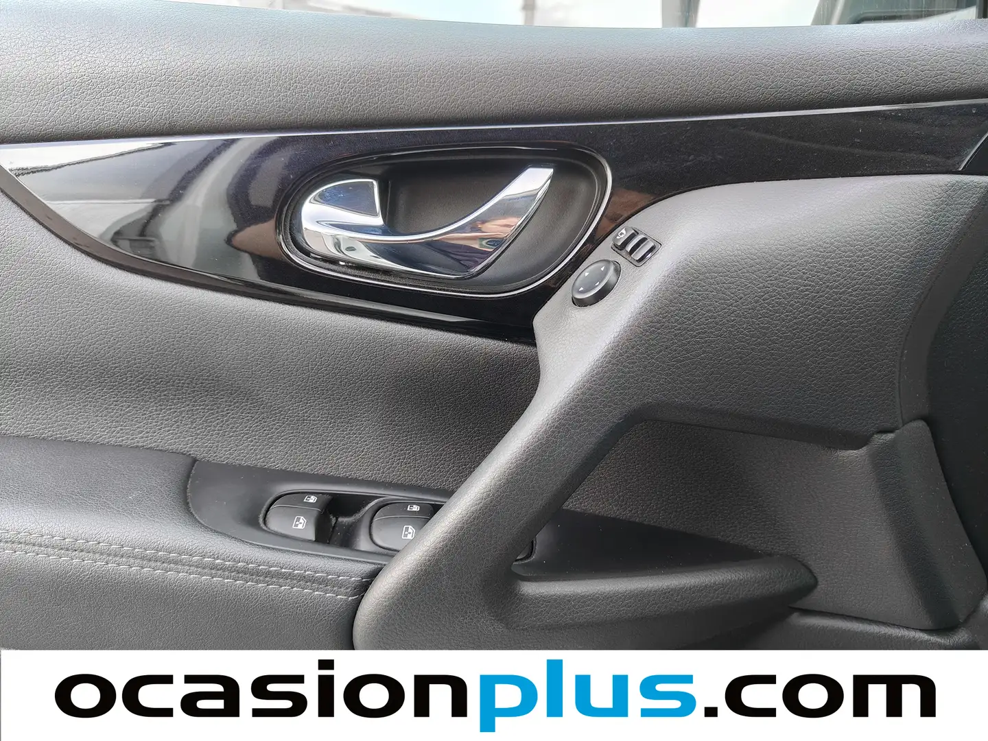 Foto Nissan QASHQAI Nissan Qashqai DIG-T 140 N-Connecta (140 CV)