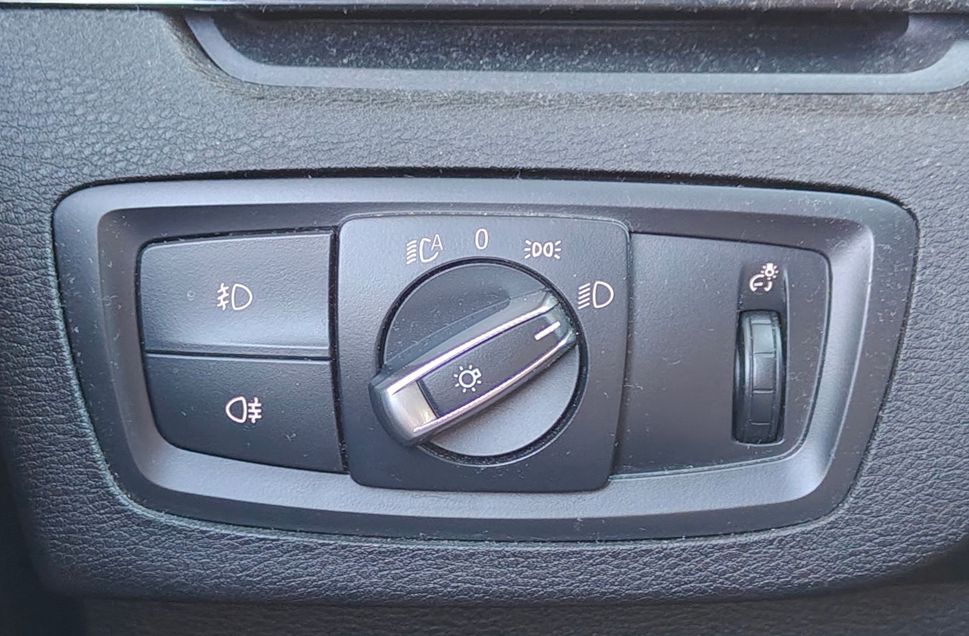 BMW X1 sDrive18d - foto 26