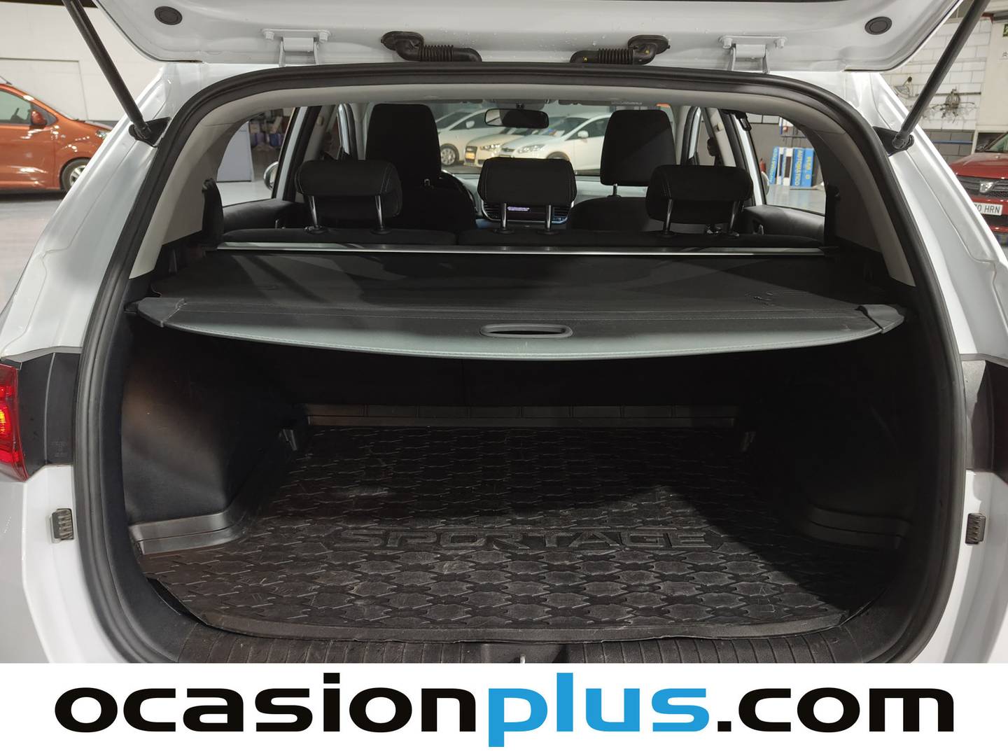Fotos maletero KIA Sportage KIA Sportage 1.6 GDi Concept 4x2 (132 CV)