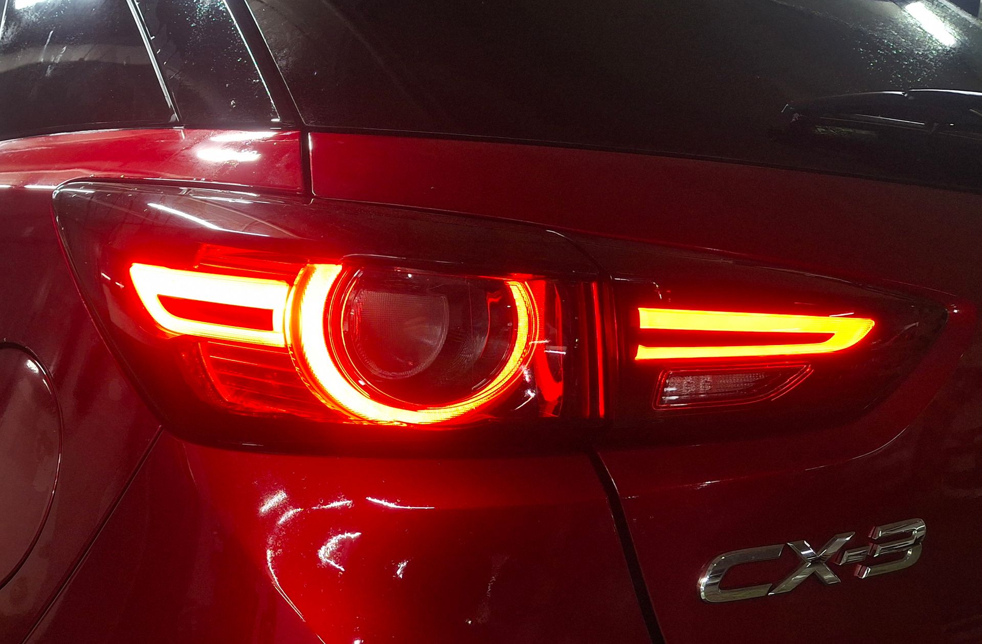 Mazda CX-3 1.8 D Zenith 2WD - foto 17