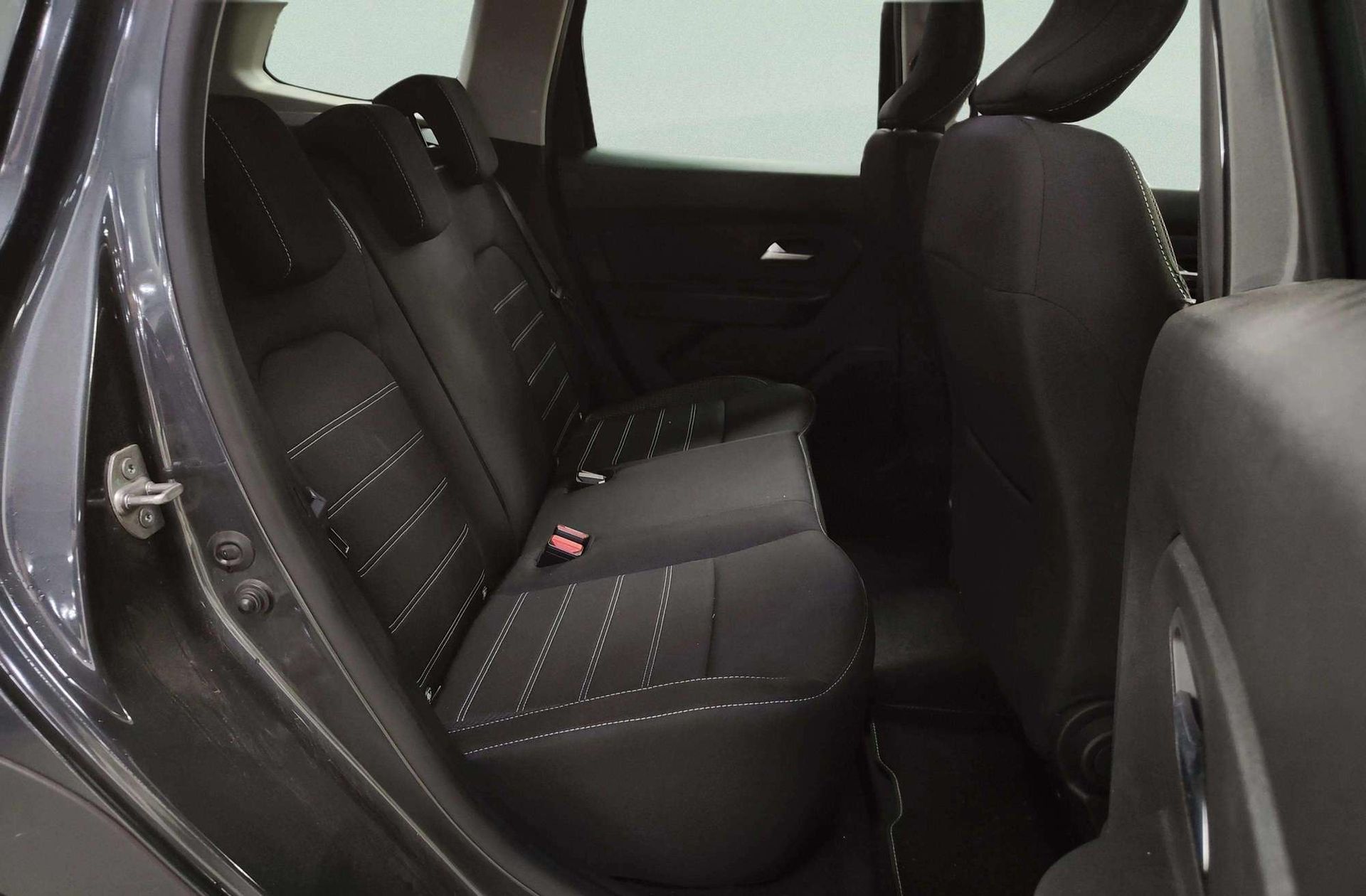 Dacia Duster Prestige TCe EDC - foto 17