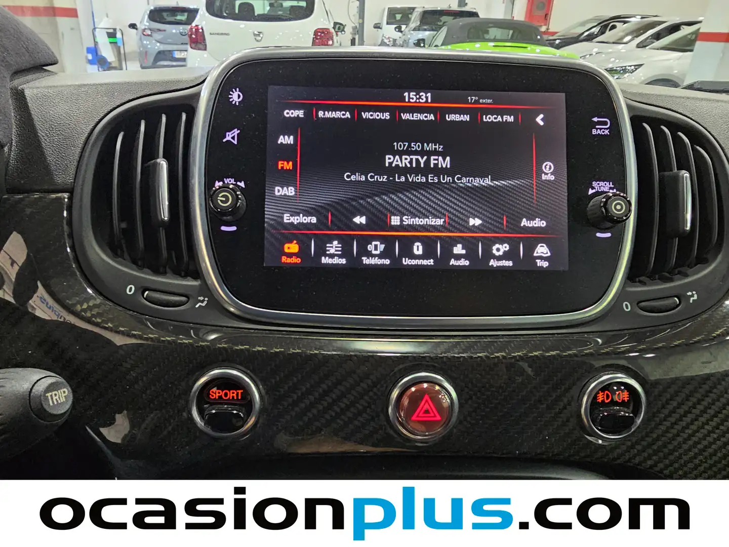 Foto Abarth 500 Abarth 500 1.4 16v T-JET 695 XSR Yamaha (165 CV)