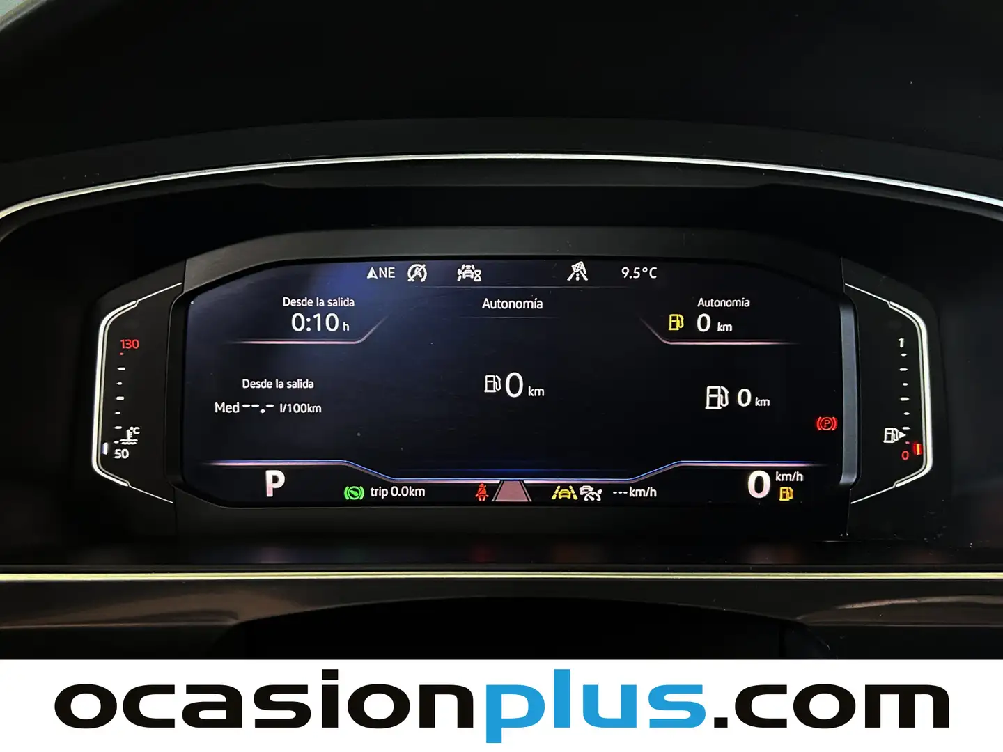 Foto Volkswagen Tiguan Volkswagen Tiguan Sport 1.5 TSI (150 CV) DSG Pack R-Line