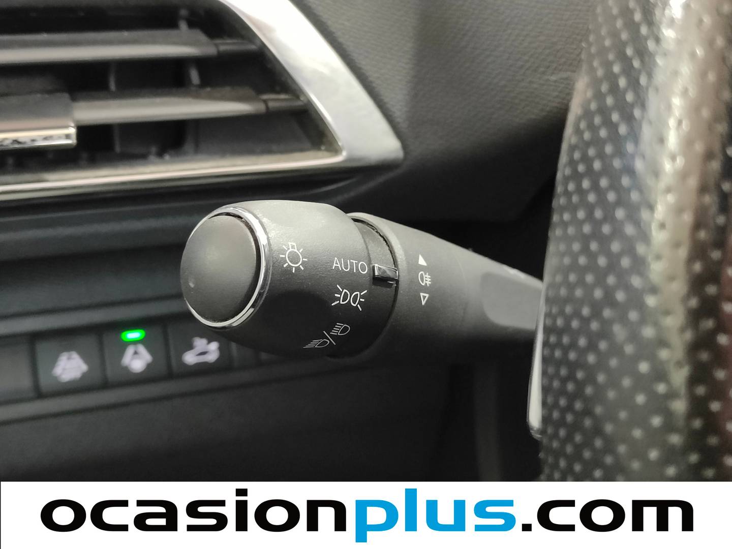 Foto Peugeot 3008 Peugeot 3008 PureTech 130 S&S GT EAT8 (130 CV)