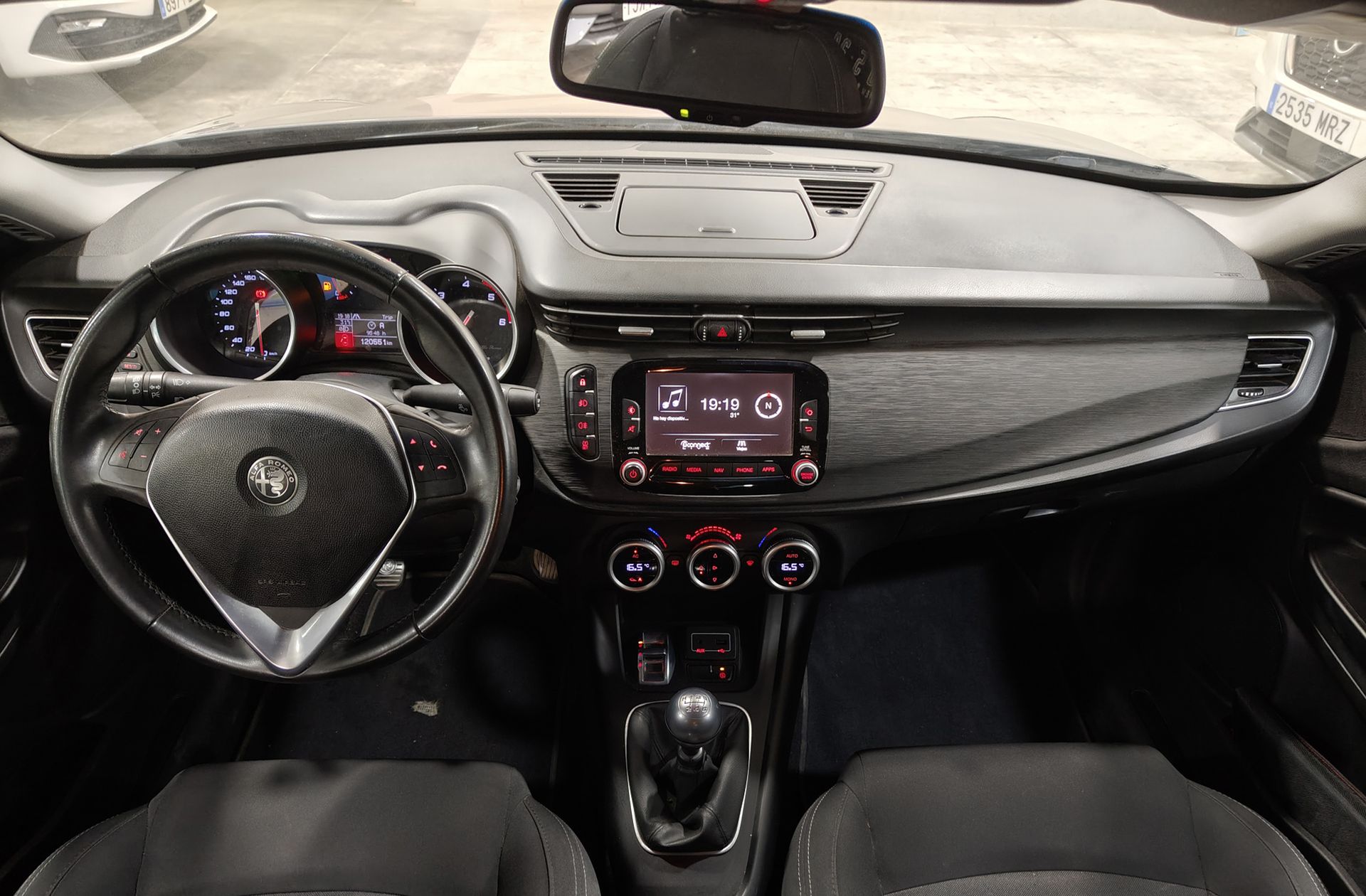 Alfa Romeo Giulietta 1.6 JTD Super - foto 7