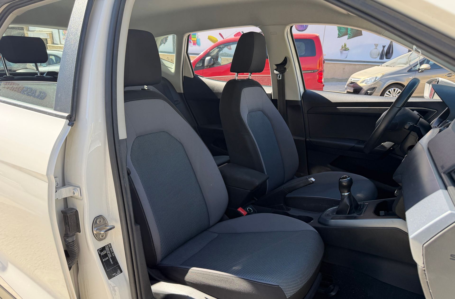 SEAT Arona 1.0 TSI Ecomotive Style - foto 16