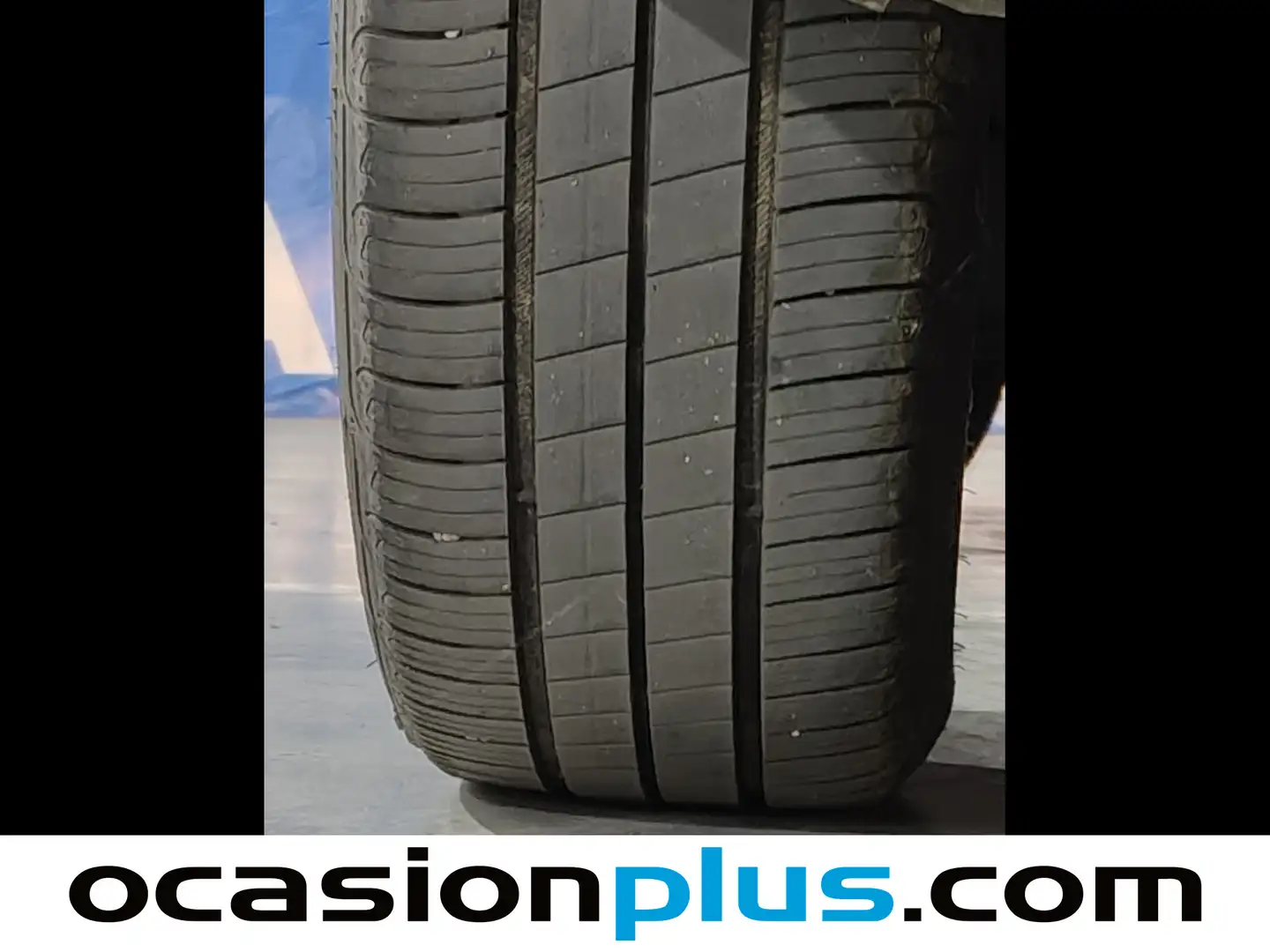 Foto Citroën C4 X Citroen C4 X PureTech 100 S&S 6v You (102 CV)