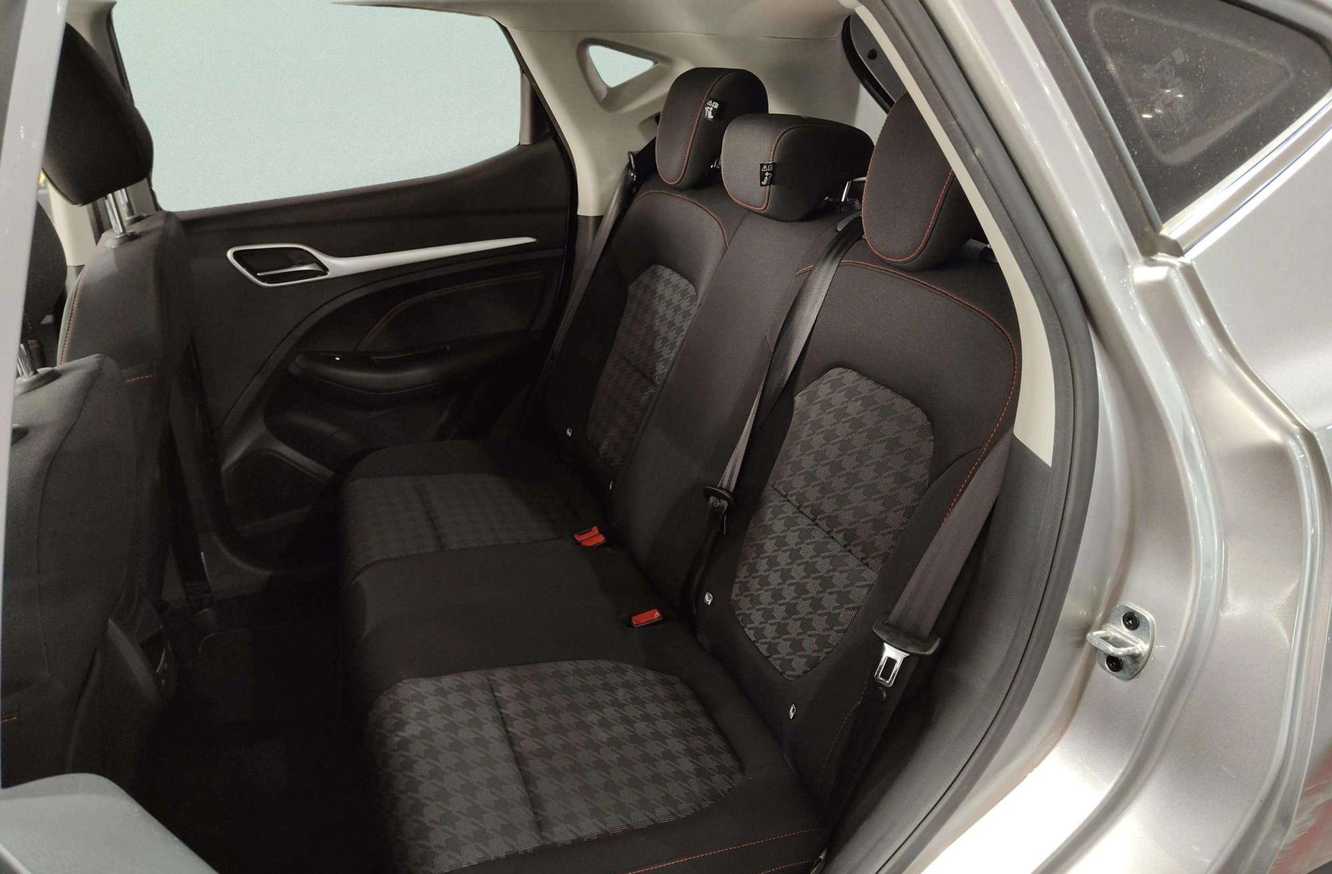 MG ZS 1.5 Comfort - foto 12