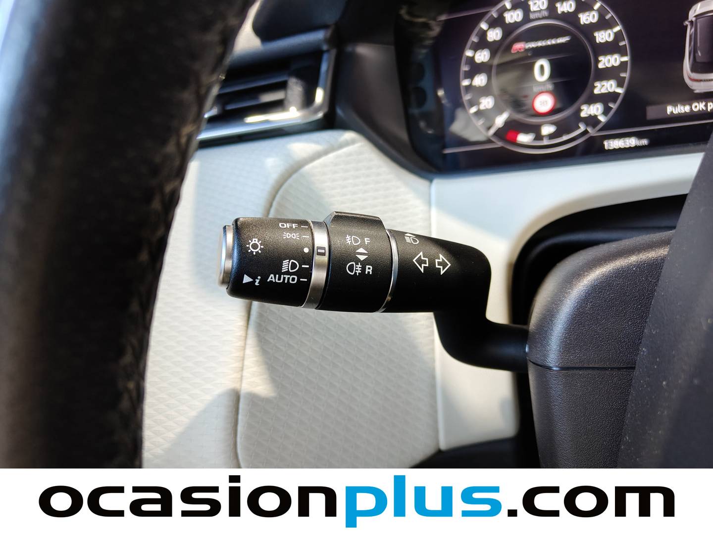 Land Rover Range Rover Velar Land Rover Range Rover Velar P250 R-Dynamic S 4WD Auto (250 CV) de ocasión