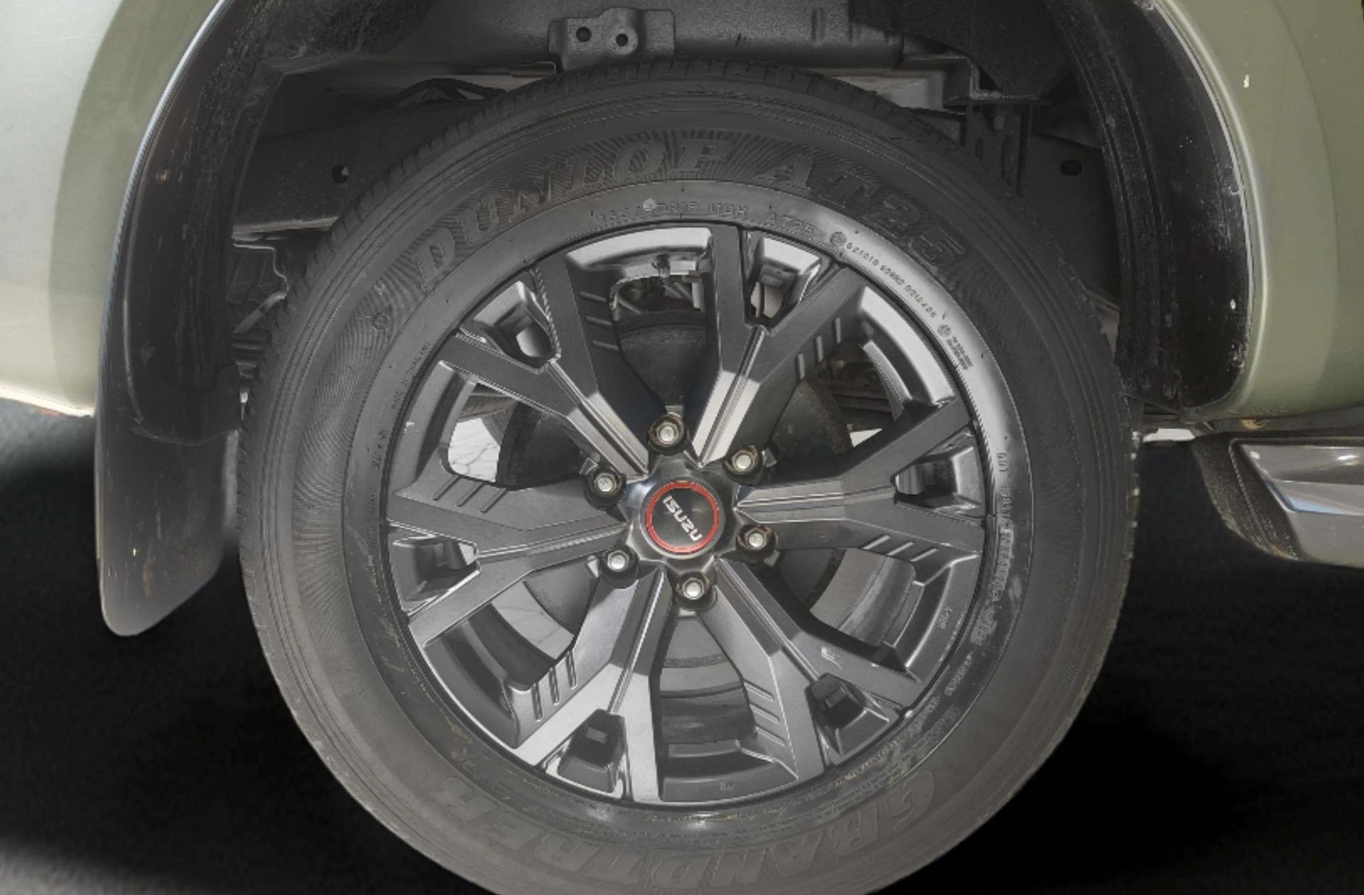 Isuzu D-Max 1.9 Crew N60 BB 4x4 - foto 30