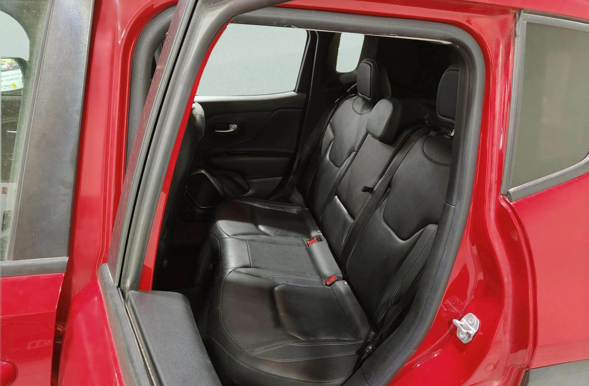 Jeep Renegade 1.3G Limited 4x2 Ddct - foto 13