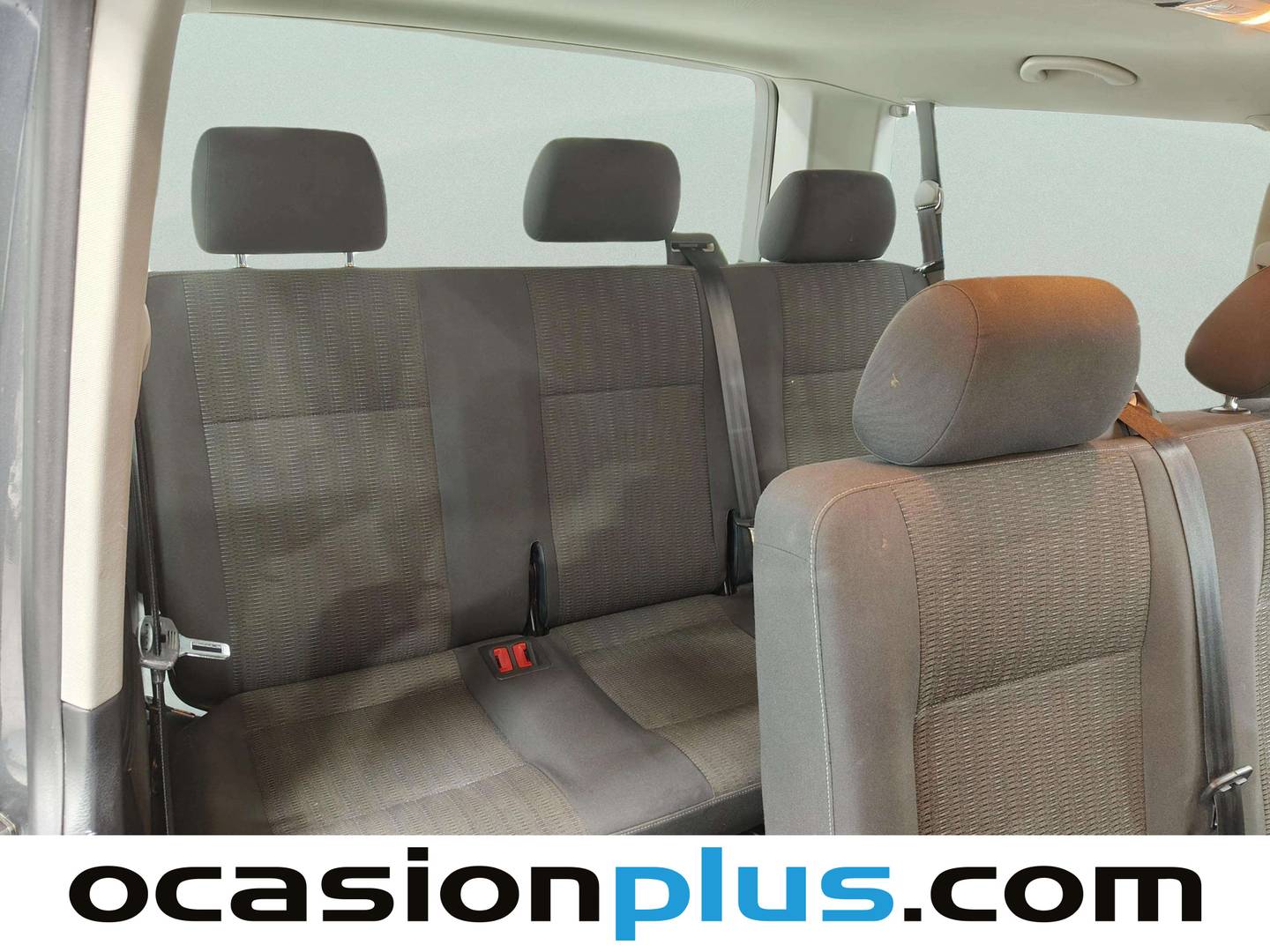 Volkswagen Caravelle Volkswagen Caravelle Comfortline Batalla Corta 2.0 TDI BMT (102 CV) de ocasión