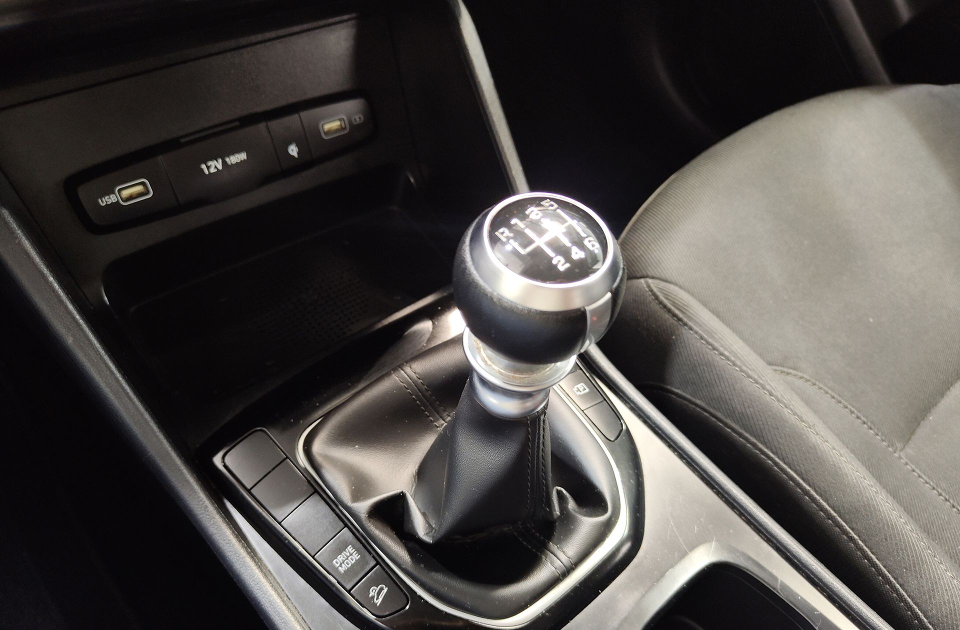 Hyundai Tucson 1.6 T-GDi Maxx - foto 5