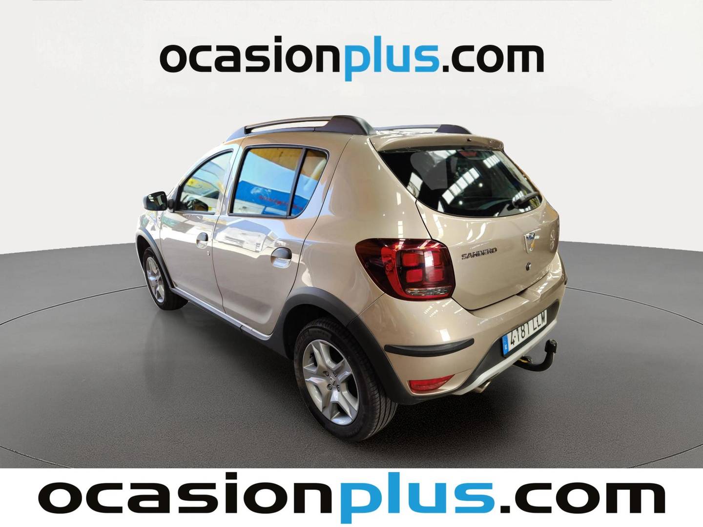 Foto trasera Dacia Sandero Dacia Sandero Stepway Essential TCe (100 CV) izquierda