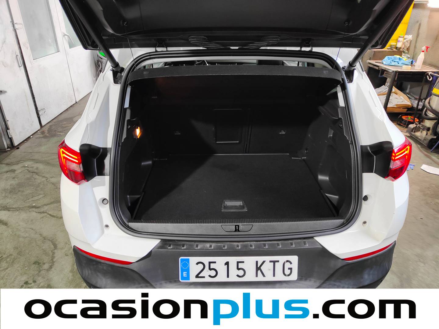 Fotos maletero Opel Grandland X Opel Grandland X 1.2 Turbo Excellence (130 CV)