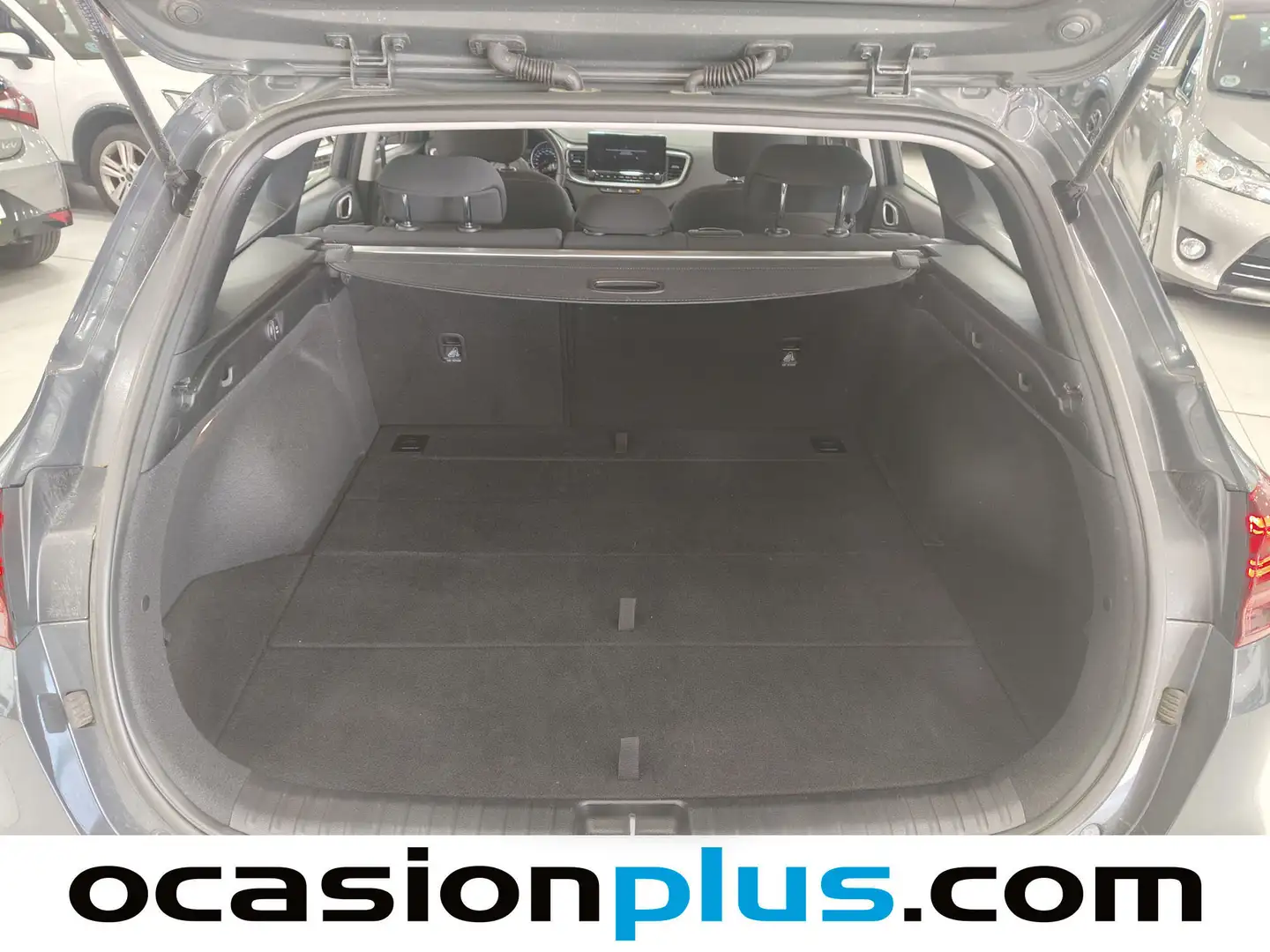 Foto KIA Ceed Tourer Kia Ceed Tourer 1.0 T-GDi Drive (100 CV)