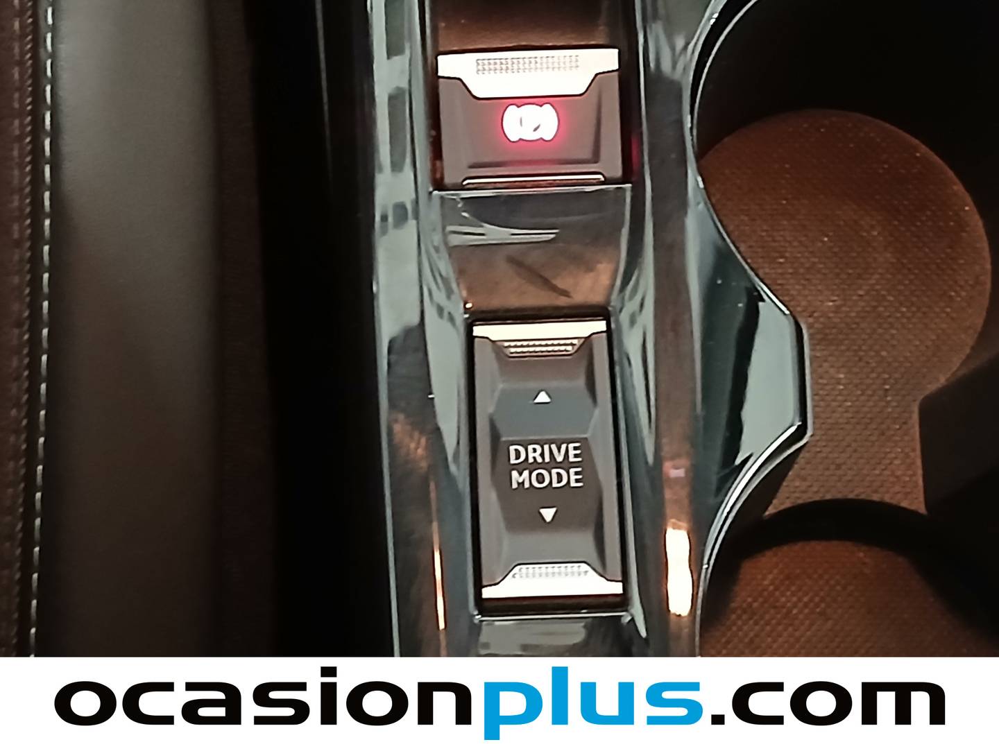 Foto Peugeot 208 Peugeot 208 PureTech 100 Allure Pack EAT8 (100 CV)