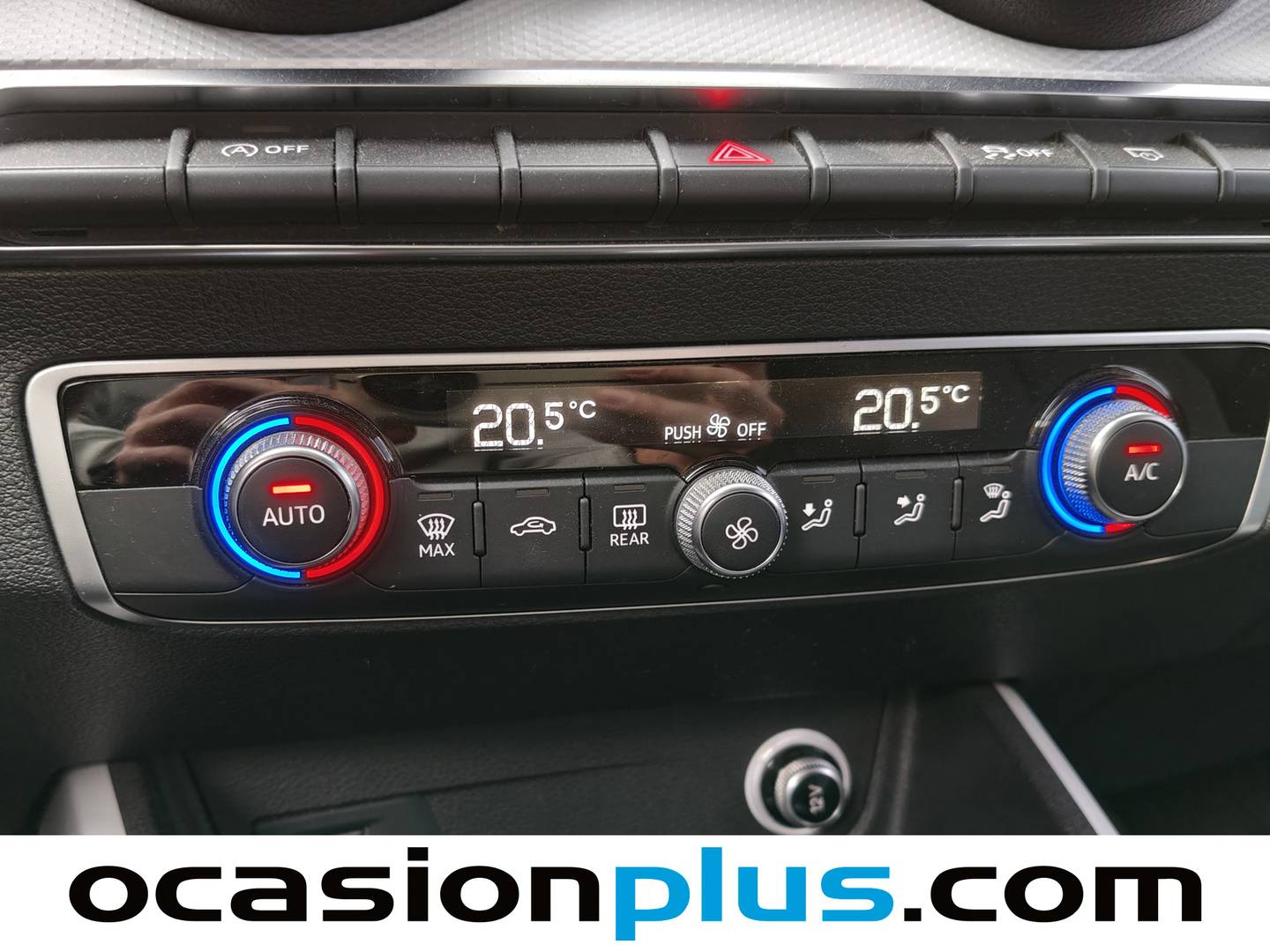 Foto Audi Q2 Audi Q2 design edition 1.6 TDI (116 CV)