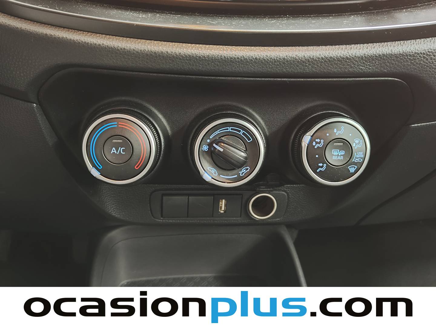 Foto Toyota Aygo X Cross Toyota Aygo X Cross 1.0 VVT-I Play (72 CV)