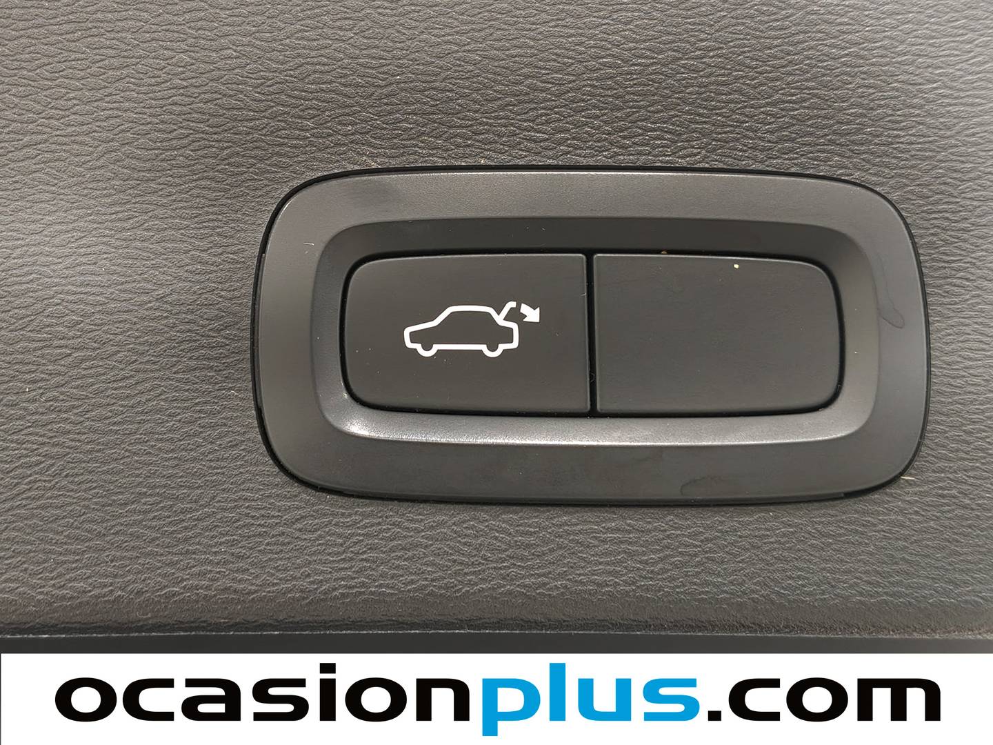 Volvo XC40 Volvo XC40 T3 Momentum Pro Auto (163 CV) automático
