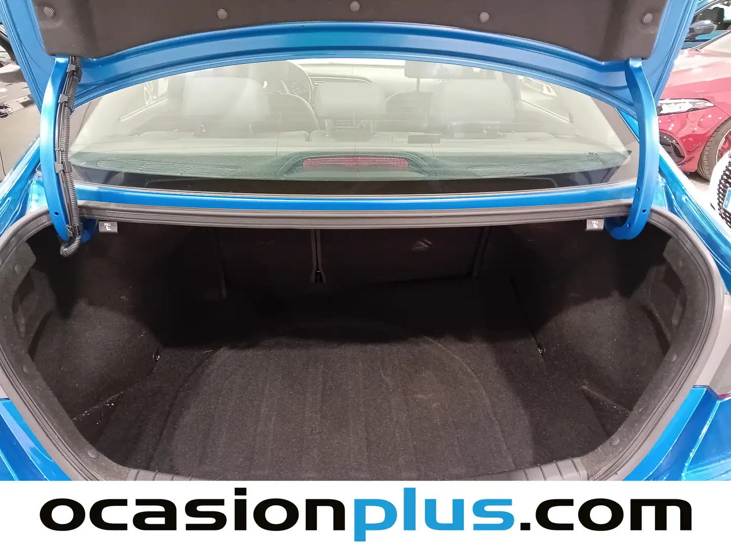 Foto Hyundai Elantra Hyundai Elantra 1.6 CRDi BlueDrive Style DCT (136 CV)