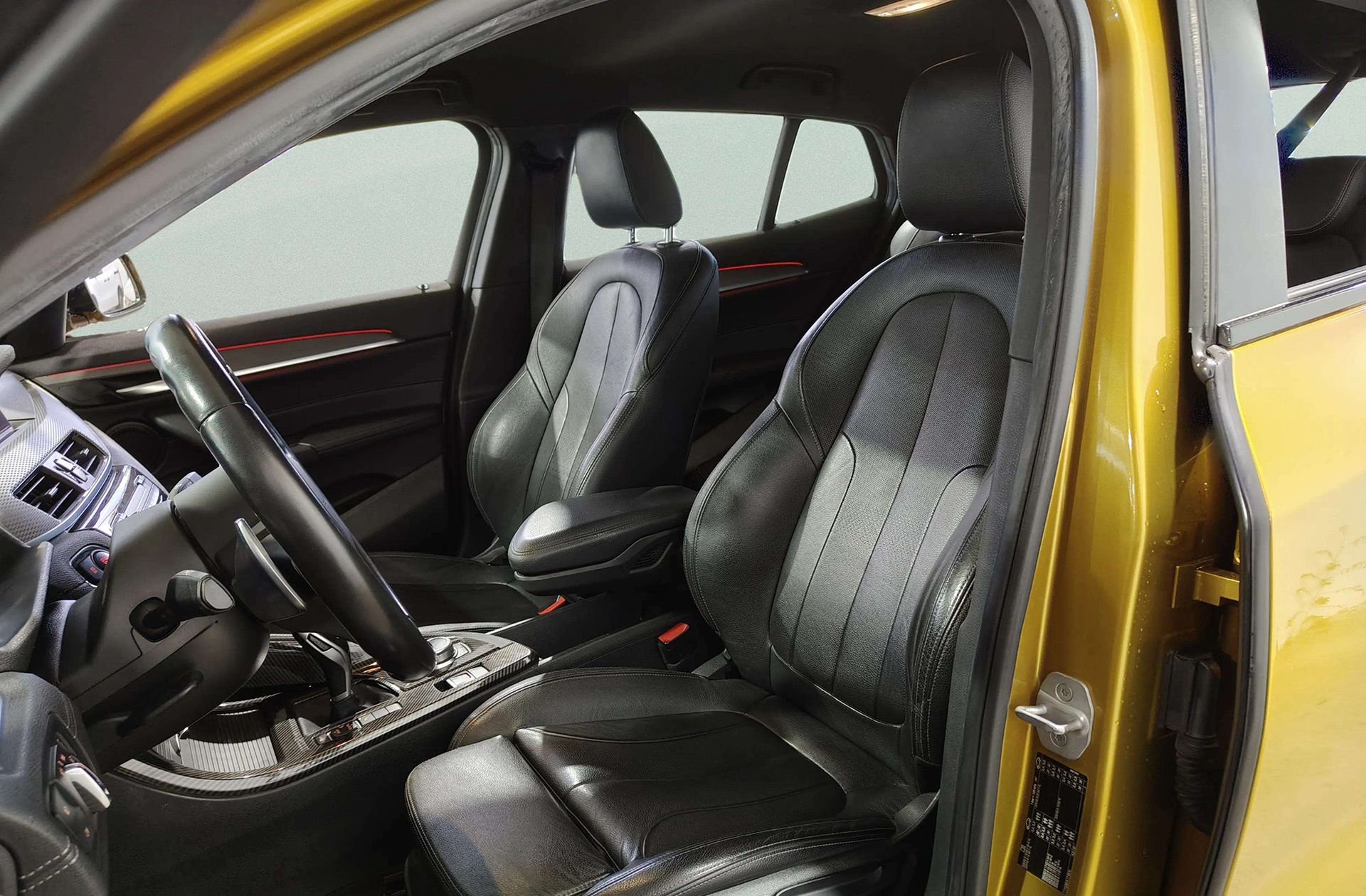 BMW X2 sDrive18d Pack M - foto 11
