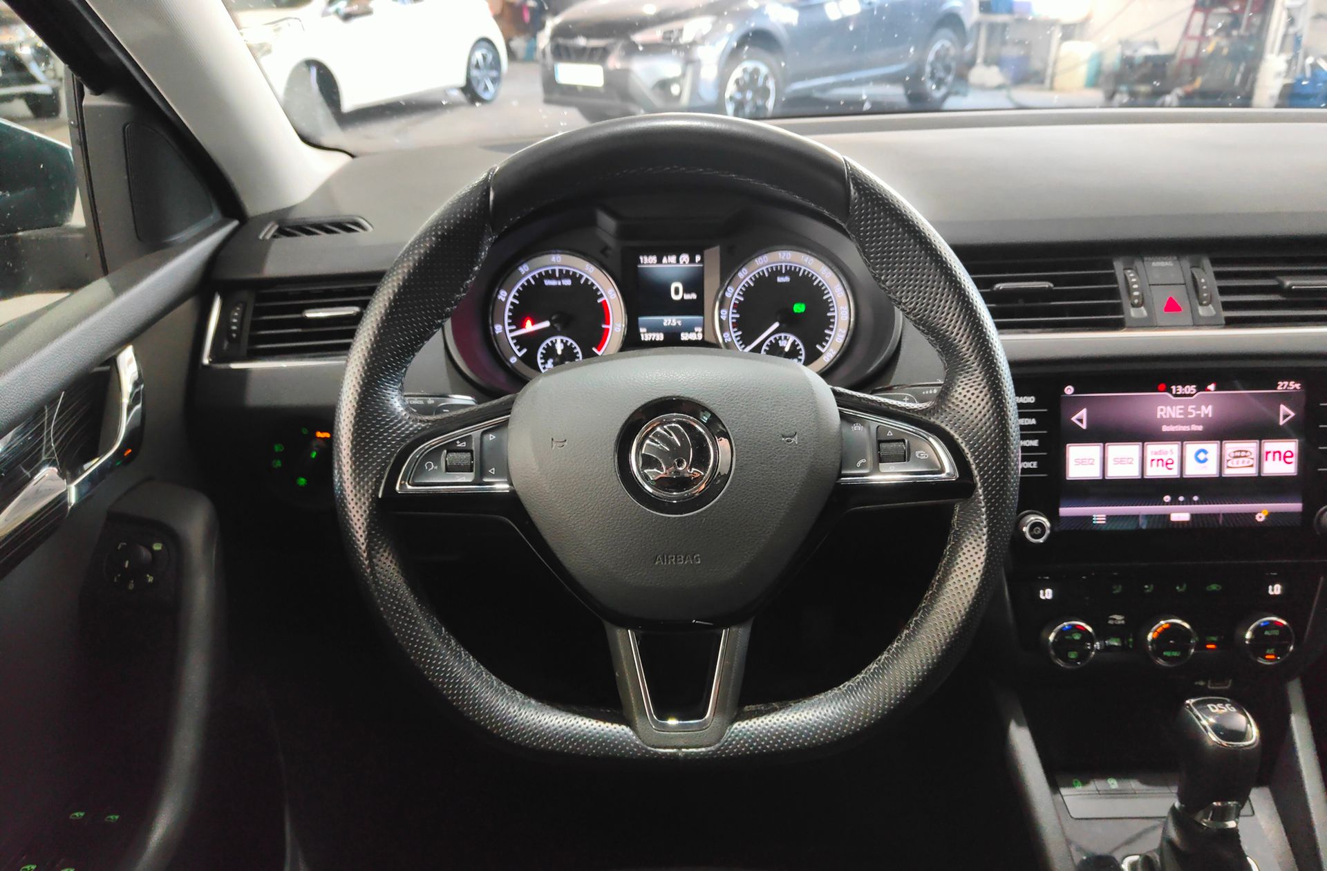 Škoda Octavia 1.4 TSI Style DSG - foto 22