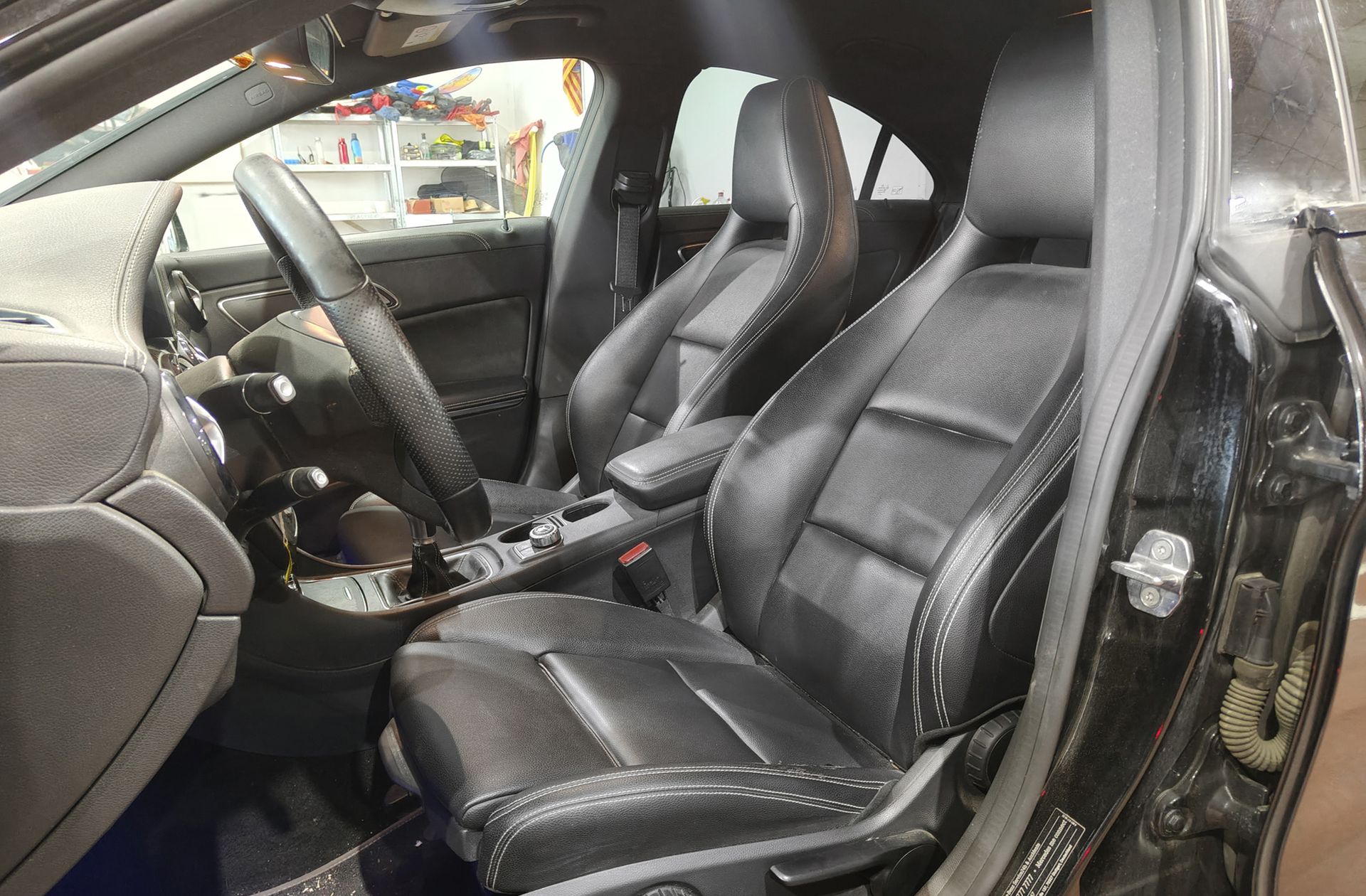 Mercedes-Benz CLA 180 Pack AMG - foto 10