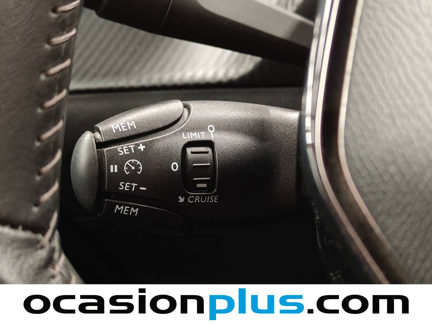 Peugeot 2008 Peugeot 2008 BlueHDi 110 Allure Pack (110 CV) diésel