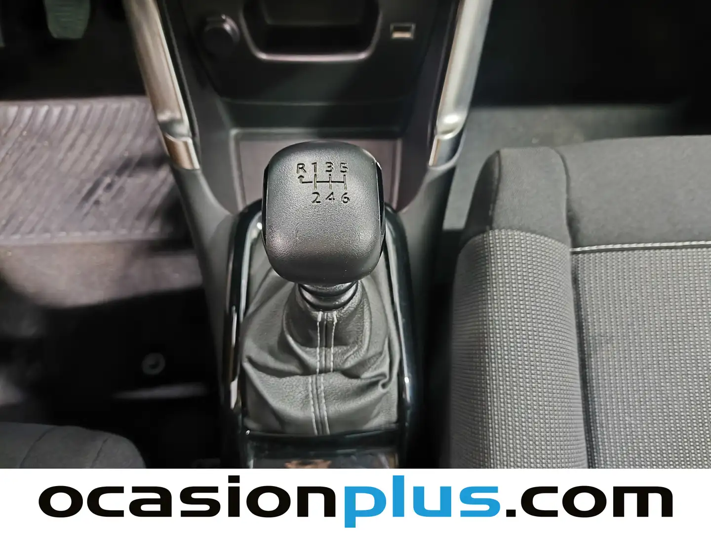 Foto Citroën C3 Aircross Citroen C3 Aircross PureTech 110 S&S Shine (110 CV)