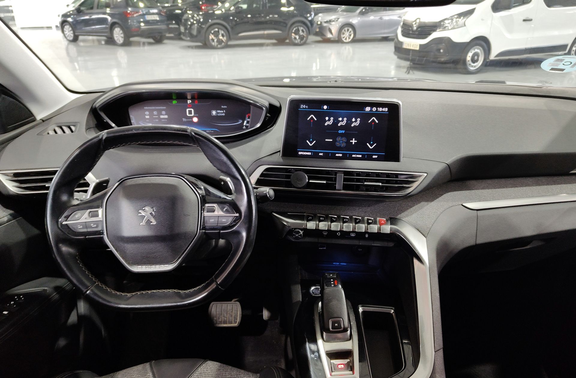 Peugeot 5008 PureTech 130 Allure EAT8 7 plazas - foto 6