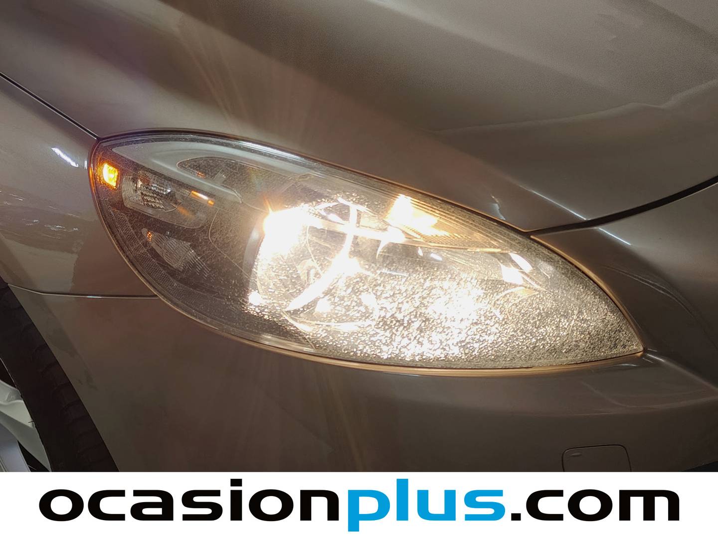 Foto Volvo V40 Cross Country Volvo V40 Cross Country D2 Momentum  (115 CV)