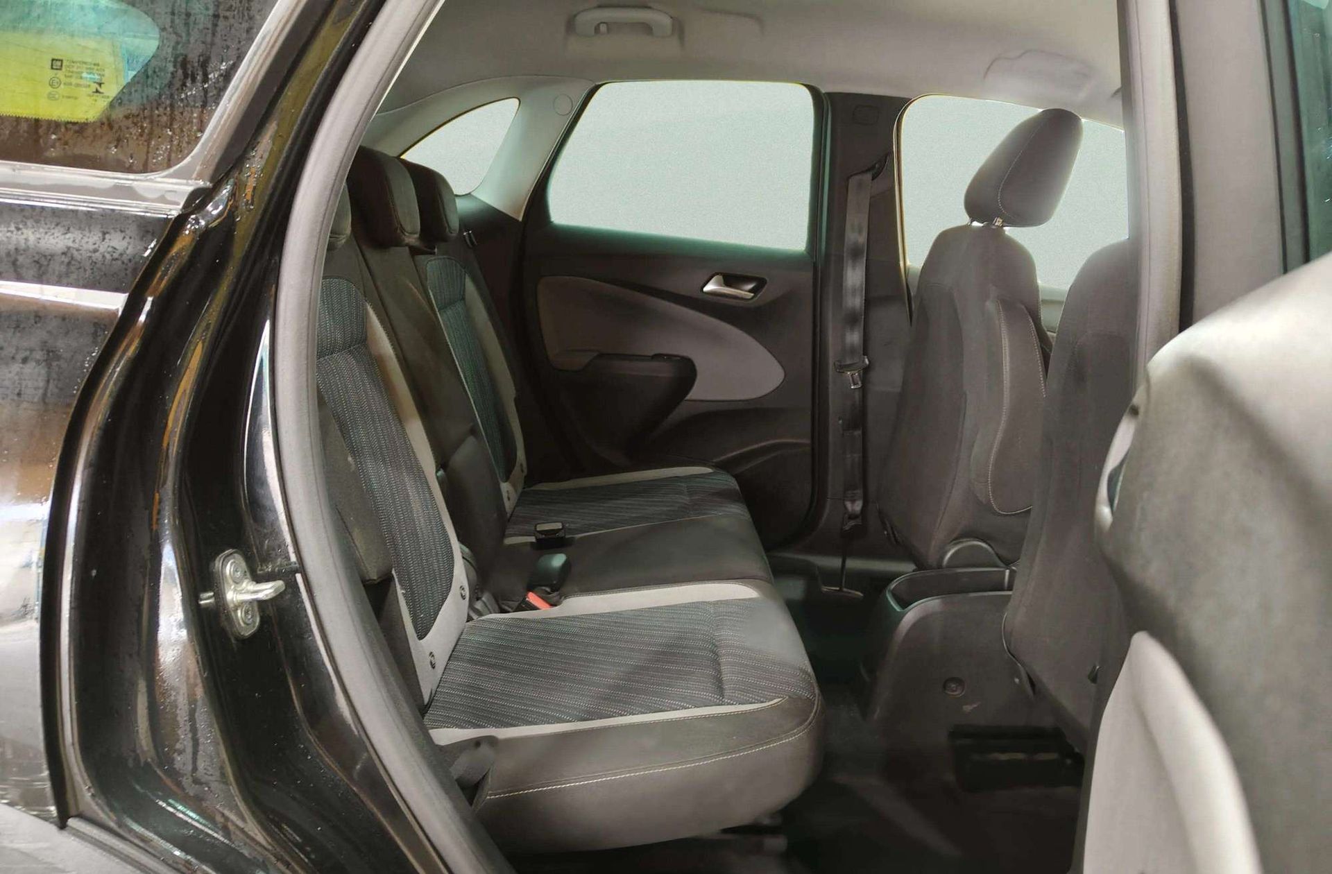 Opel Crossland 1.2 Design Line 120 Aniversario - foto 17