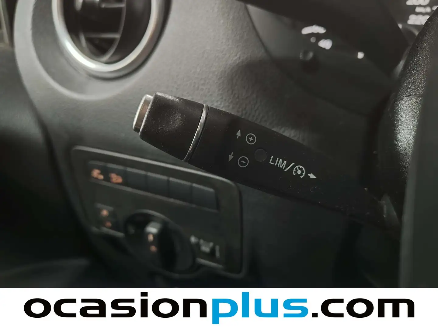 Foto Mercedes Vito Mercedes-Benz Vito 116 CDI Tourer Pro Compacta (163 CV)