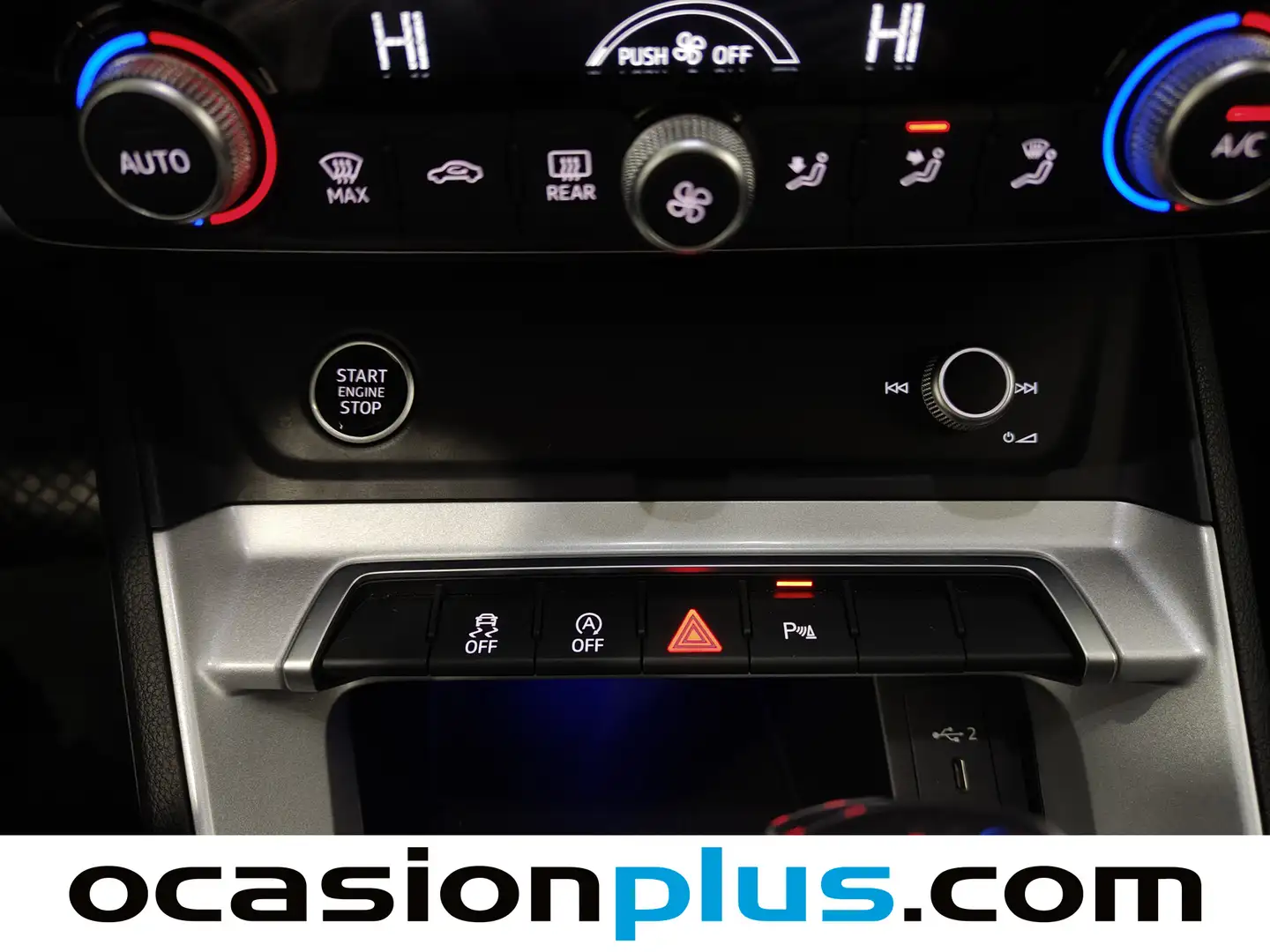 Foto Audi Q3 Audi Q3 Advanced 35 TFSI (150 CV) S tronic