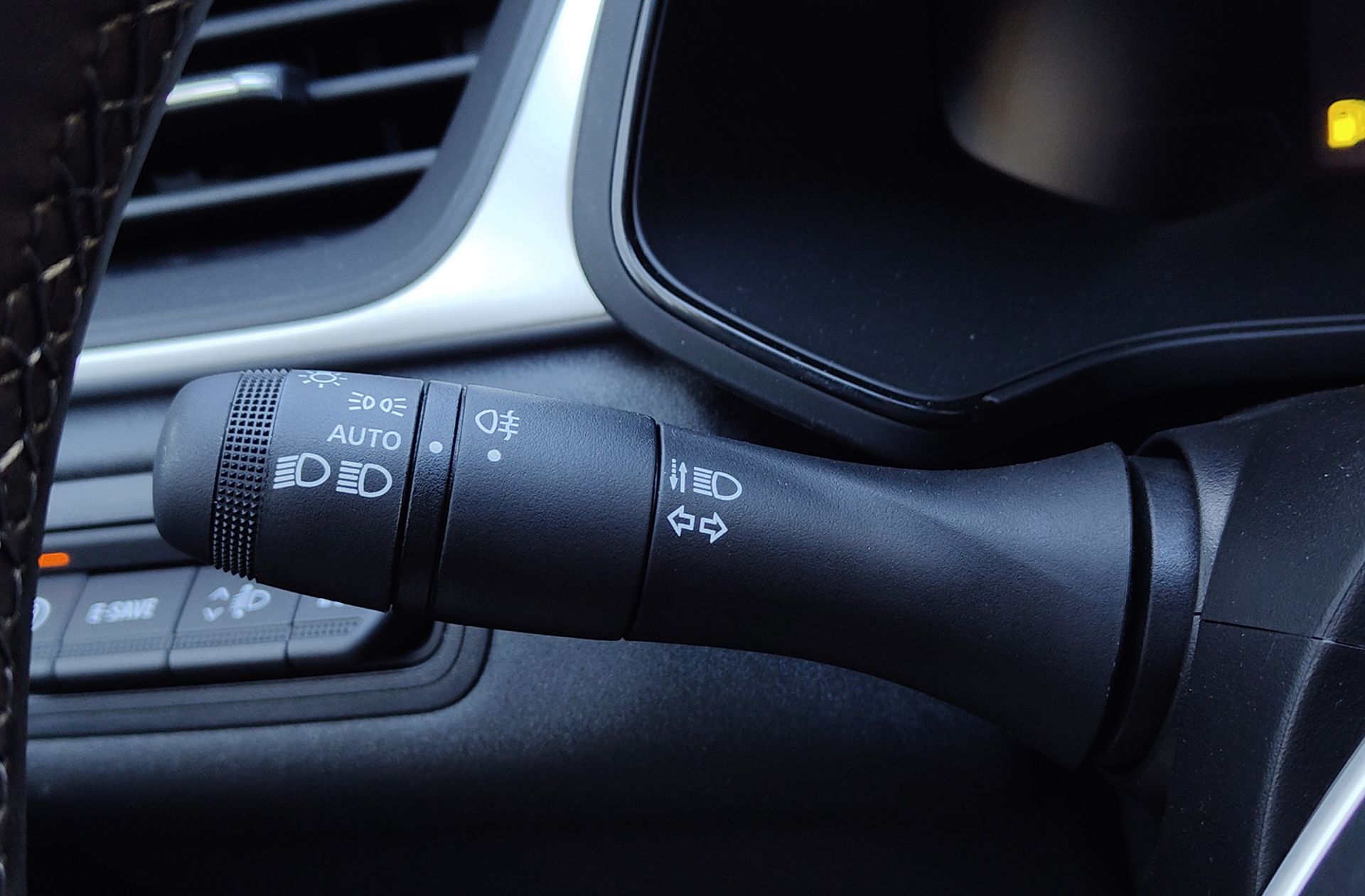 Renault Captur Evolution E-Tech full hybrid - foto 27