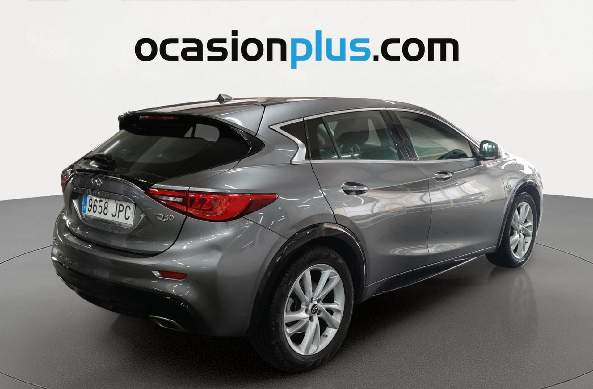 Infiniti Q30 2.2D Premium 7DCT - foto 4